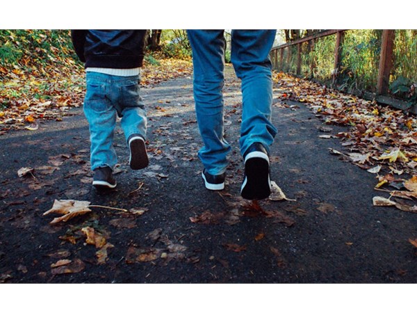 只關(guān)注興趣班學(xué)校？其實家庭教育不可忽視！